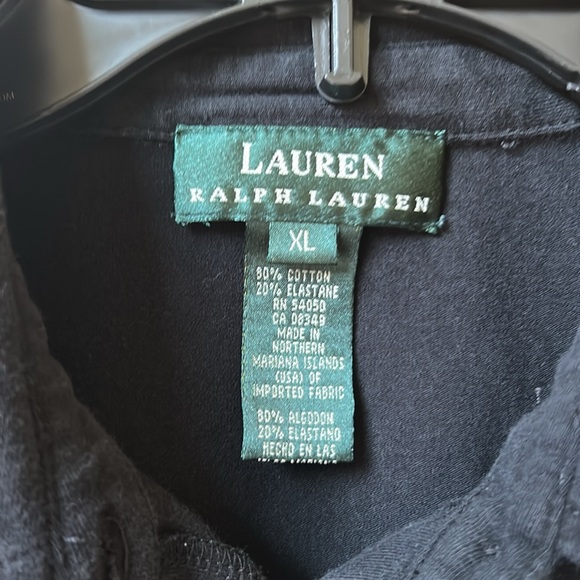 Lauren Ralph Lauren Sleeveless Button Down Crop Top - Picture 2 of 8